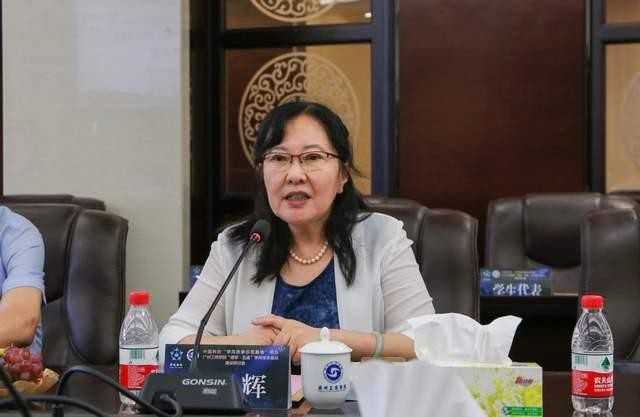 leyu乐鱼中国体育官网“德学&middot;五进”学风传承基地项目建设研讨会举行