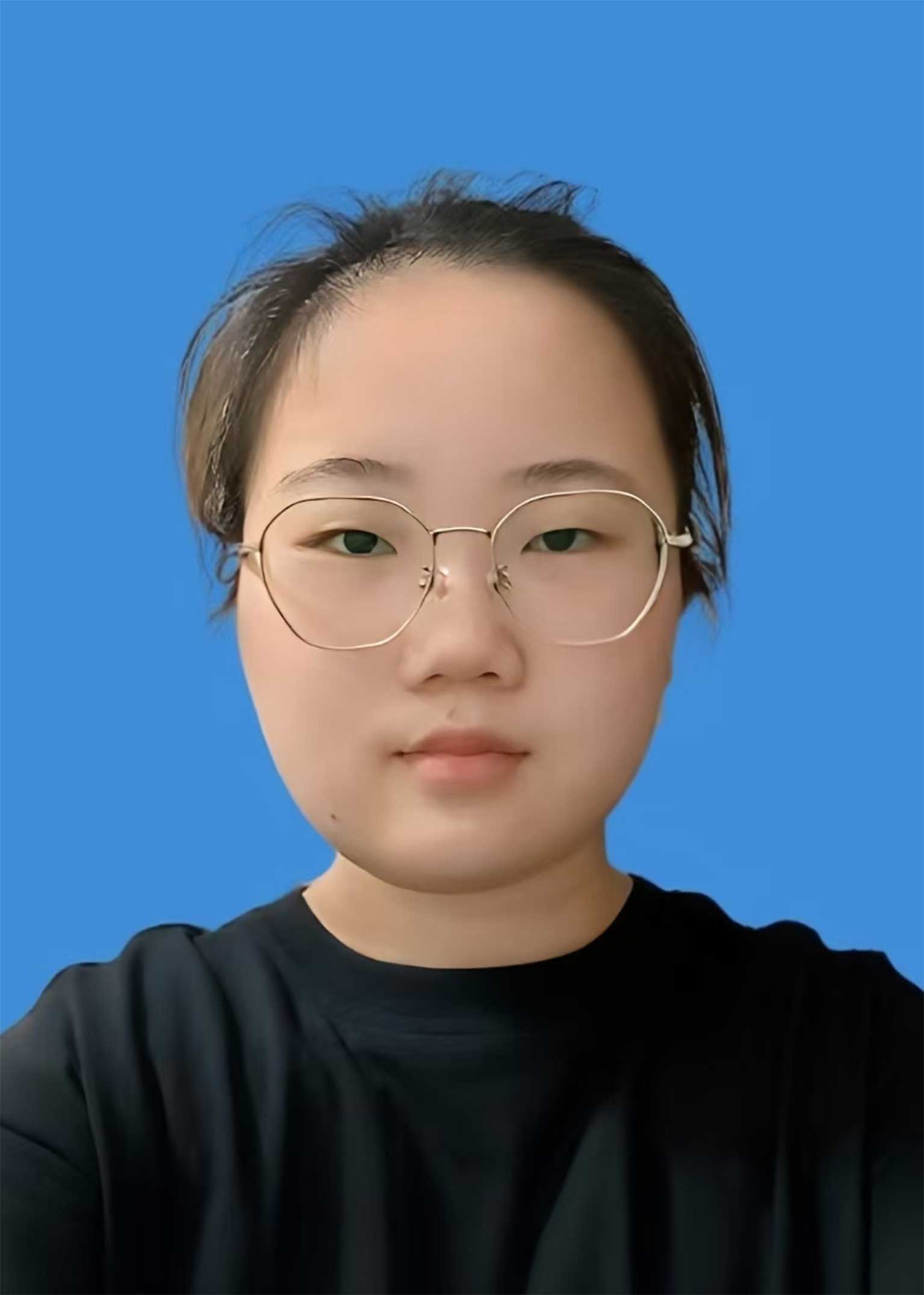 梁倩
